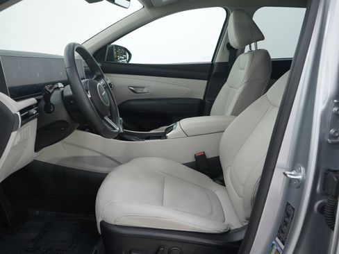 Certified 2025 Hyundai Tucson SEL image 24