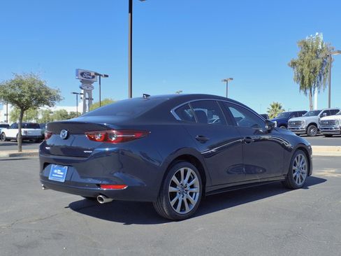 Used 2021 MAZDA MAZDA3 s FWD image 6