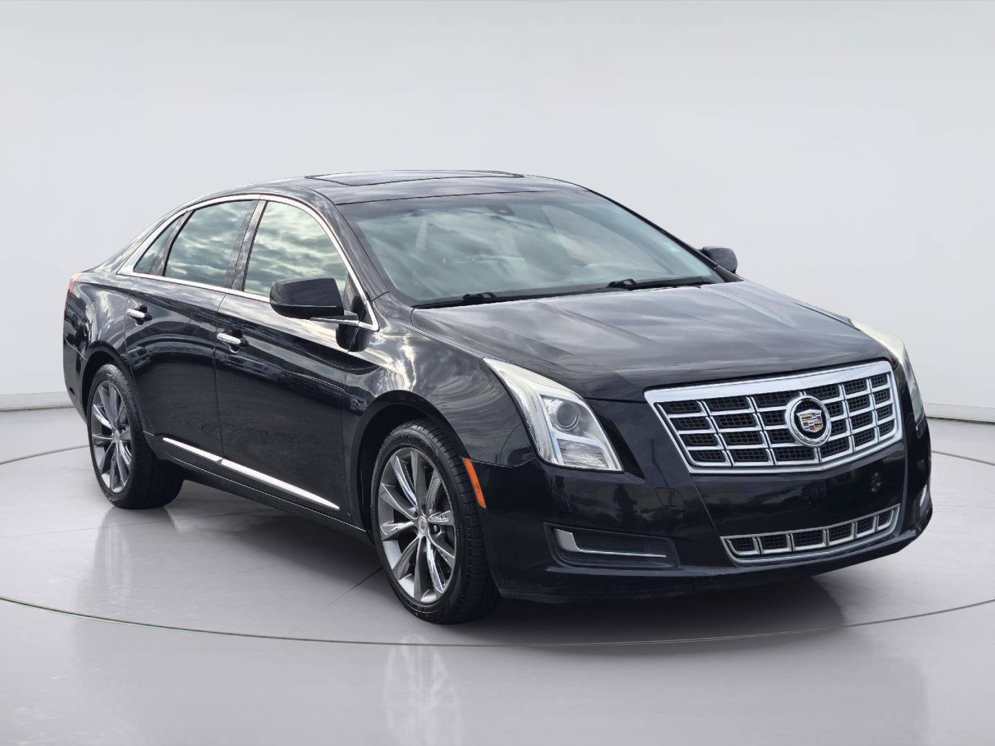 Used 2014 Cadillac XTS FWD image 3