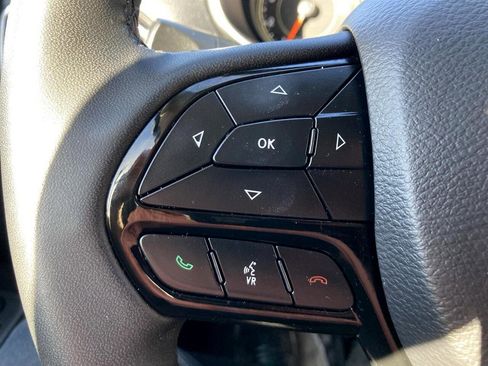 Used 2023 Jeep Cherokee Altitude Lux image 22