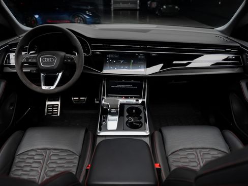 Used 2023 Audi RS Q8 AWD/4WD image 44