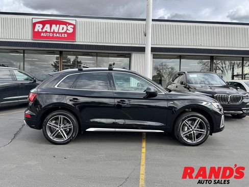 Used 2025 Audi Q5 e Premium image 1