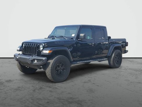 Used 2023 Jeep Gladiator Sport AWD/4WD image 2