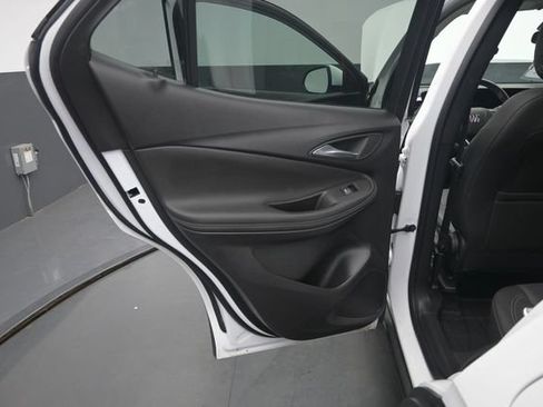 Used 2024 Buick Encore GX Preferred AWD/4WD image 14