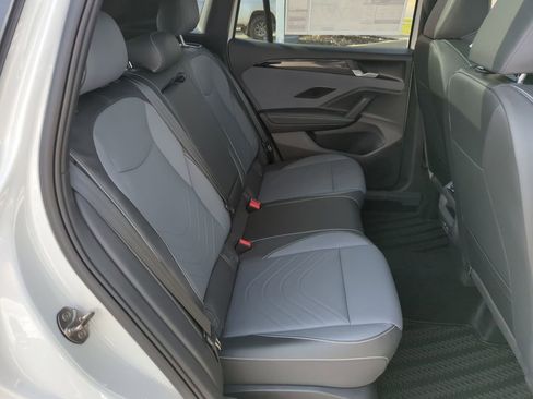 New 2026 Volkswagen Tiguan SE R-Line image 34