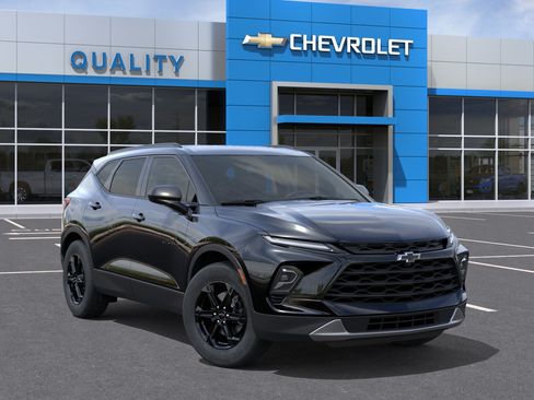 Used 2026 Chevrolet Blazer LT w/ Midnight/Sport Edition FWD image 7