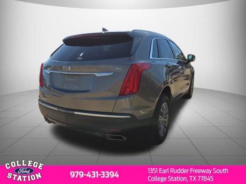 Used 2018 Cadillac XT5 Luxury w/ Driver Awareness Package image 5