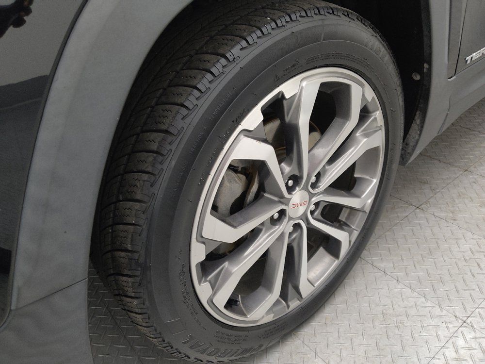 Used 2019 GMC Terrain SLT w/ Preferred Package AWD/4WD image 31