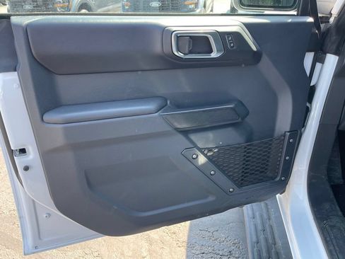 Used 2025 Ford Bronco Outer Banks AWD/4WD image 21