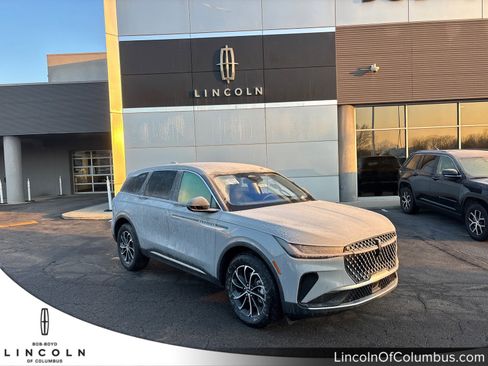 New 2026 Lincoln Nautilus Premier image 1