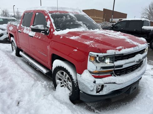 Used 2018 Chevrolet Silverado 1500 LT w/ All Star Edition image 3