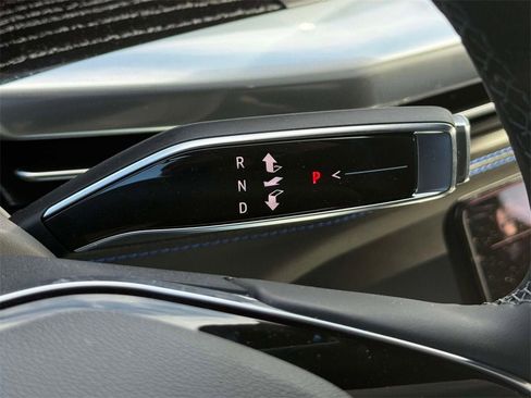 New 2025 Cadillac Escalade IQ Luxury 1 image 19