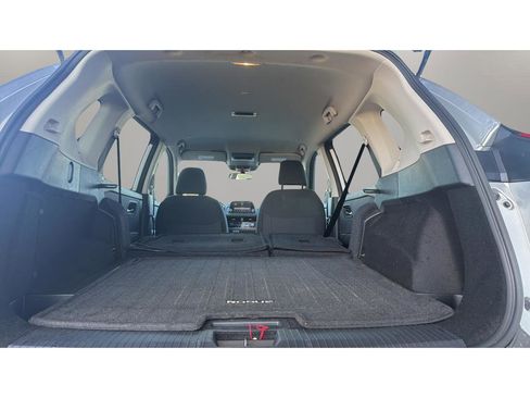 Certified 2023 Nissan Rogue SV image 17