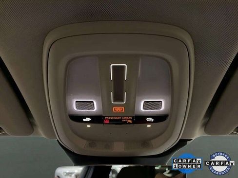 Used 2025 Volvo XC60 B5 Plus image 47