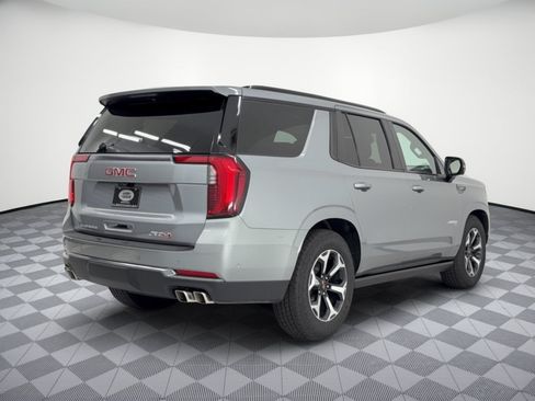 Used 2026 GMC Yukon AT4 w/ AT4 Premium Plus Package AWD/4WD image 9
