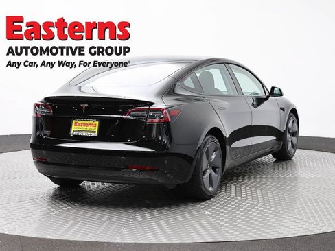 Used 2023 Tesla Model 3 Standard Range RWD image 5