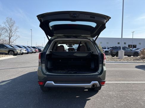 Certified 2021 Subaru Forester Touring w/ Popular Package #2 image 11