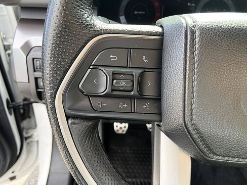 Used 2025 Toyota Tacoma TRD Sport AWD/4WD image 24