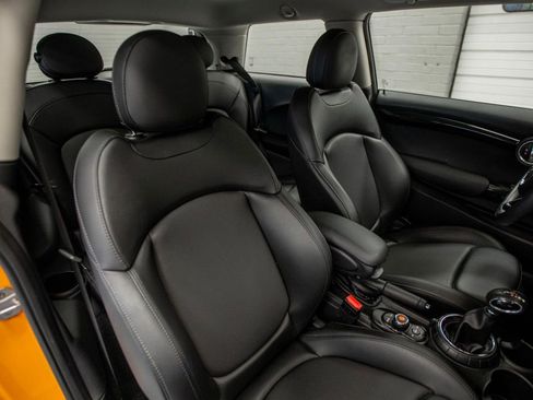 Used 2017 MINI Cooper S image 26