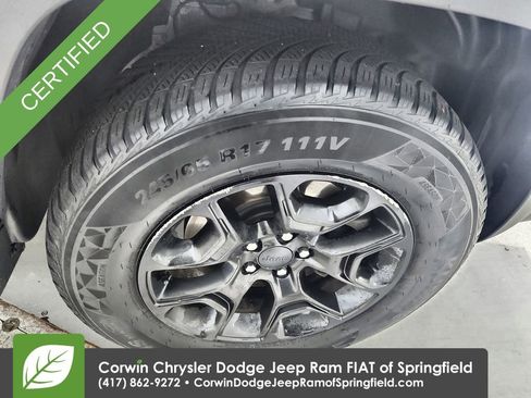Used 2019 Jeep Cherokee Trailhawk w/ Comfort/Convenience Group image 33