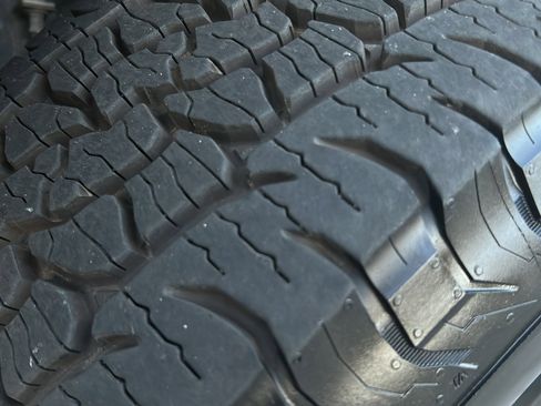 Used 2020 Toyota Tacoma SR image 41