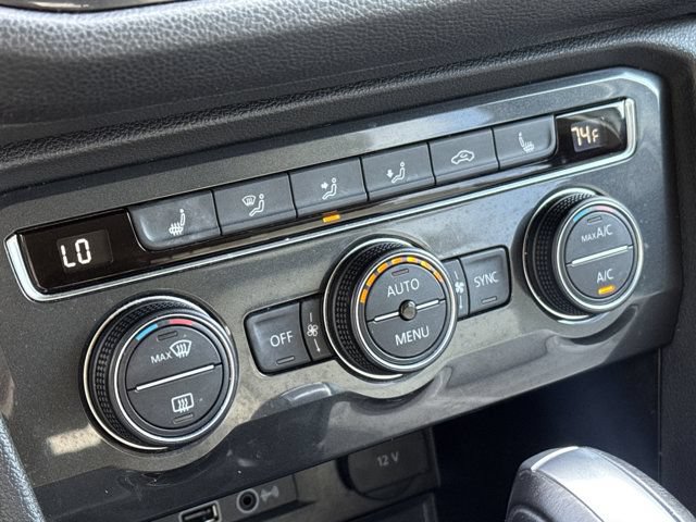 Used 2019 Volkswagen Tiguan SE FWD image 27