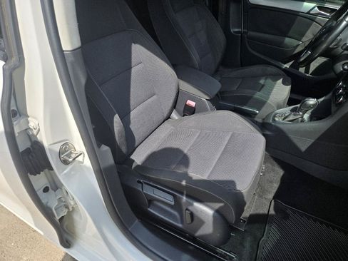 Used 2013 Volkswagen Golf TDI FWD image 13