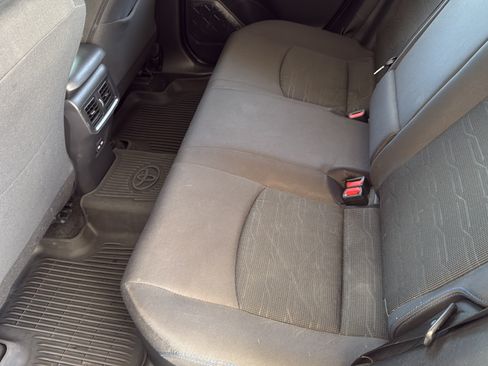Used 2022 Toyota RAV4 SE AWD/4WD image 21