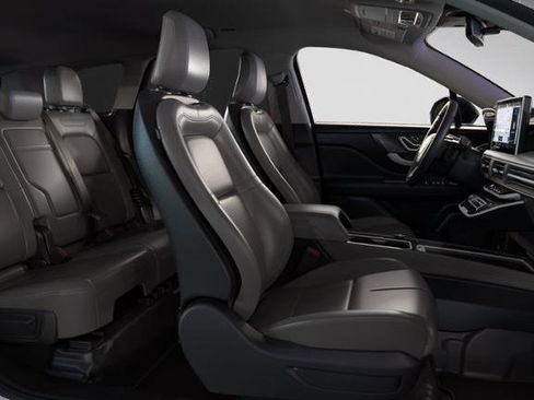 New 2026 Lincoln Corsair Premiere image 28