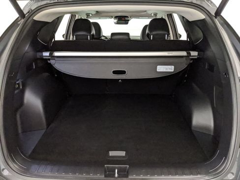 Used 2025 Hyundai Tucson Limited FWD image 18
