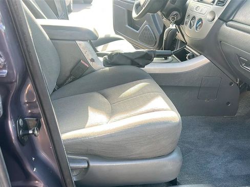 Used 2006 MAZDA Tribute I FWD image 32