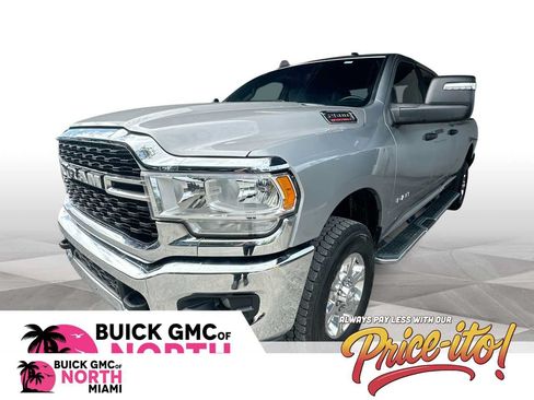 Used 2024 RAM 2500 Big Horn w/ Protection Group AWD/4WD image 1
