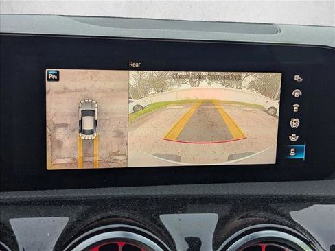 Used 2022 Mercedes-Benz CLA 250 image 16