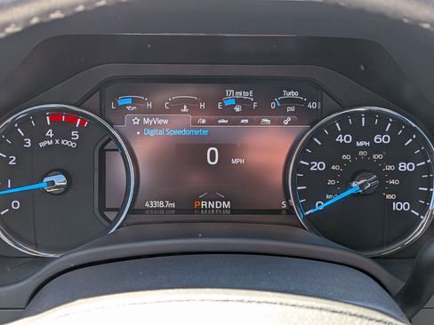 Used 2022 Ford F350 Lariat w/ Tremor Off-Road Package image 20