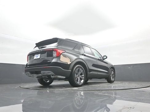 New 2026 Ford Explorer Active w/ Active Comfort Package image 31