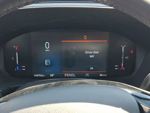 Certified 2024 Ford Escape Active AWD/4WD image 32