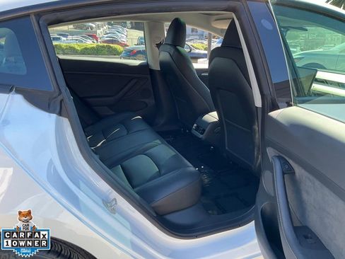 Used 2023 Tesla Model 3 Standard Range image 49