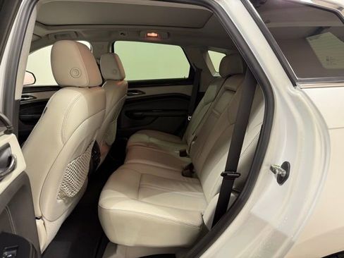 Used 2015 Cadillac SRX Luxury w/ Driver Awareness Package image 24