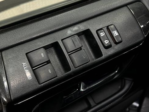 Used 2019 Toyota 4Runner Limited AWD/4WD image 16