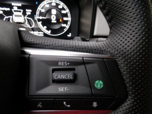 New 2025 Mitsubishi Outlander SEL image 35