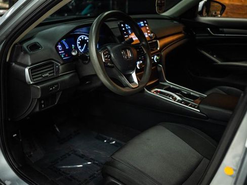Used 2021 Honda Accord Hybrid image 8