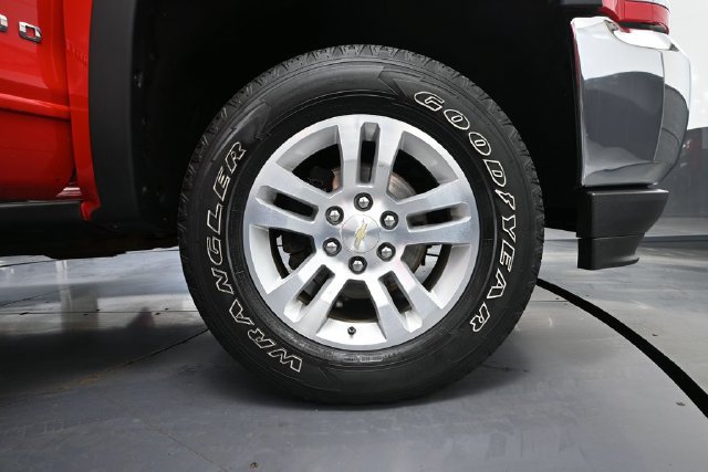 Used 2016 Chevrolet Silverado 1500 LT w/ All Star Edition AWD/4WD image 11