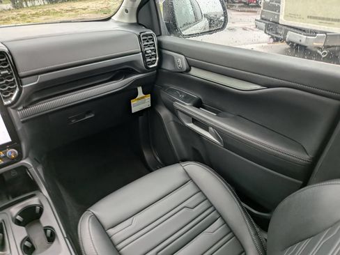 New 2026 Ford Ranger Lariat w/ Convenience Package RWD image 15