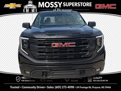 Used 2026 GMC Sierra 1500 Elevation AWD/4WD image 10