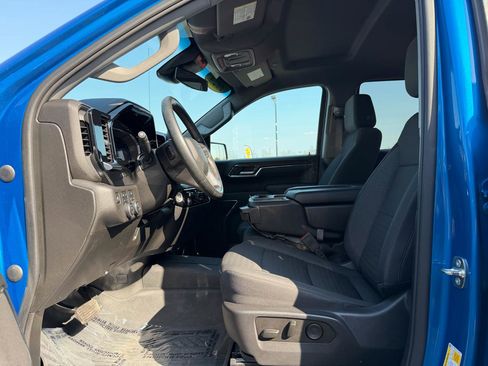Used 2024 Chevrolet Silverado 1500 RST image 14