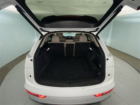 Used 2024 Audi Q5 2.0T Premium Plus image 24