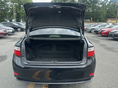 Used 2013 Lexus ES 300h w/ Luxury Pkg FWD image 15