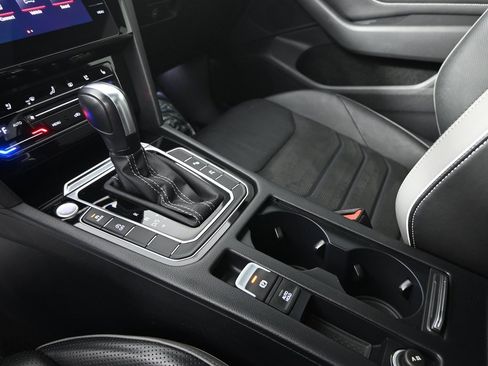 Used 2023 Volkswagen Arteon SEL Premium image 31