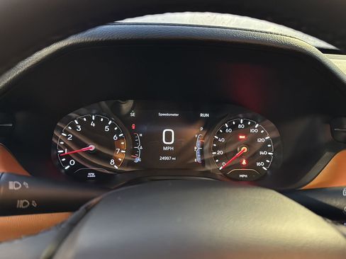 Used 2024 Jeep Compass Limited image 20