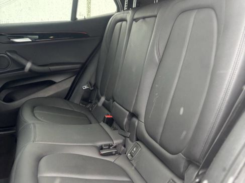 Used 2022 BMW X2 sDrive28i w/ Convenience Package image 17